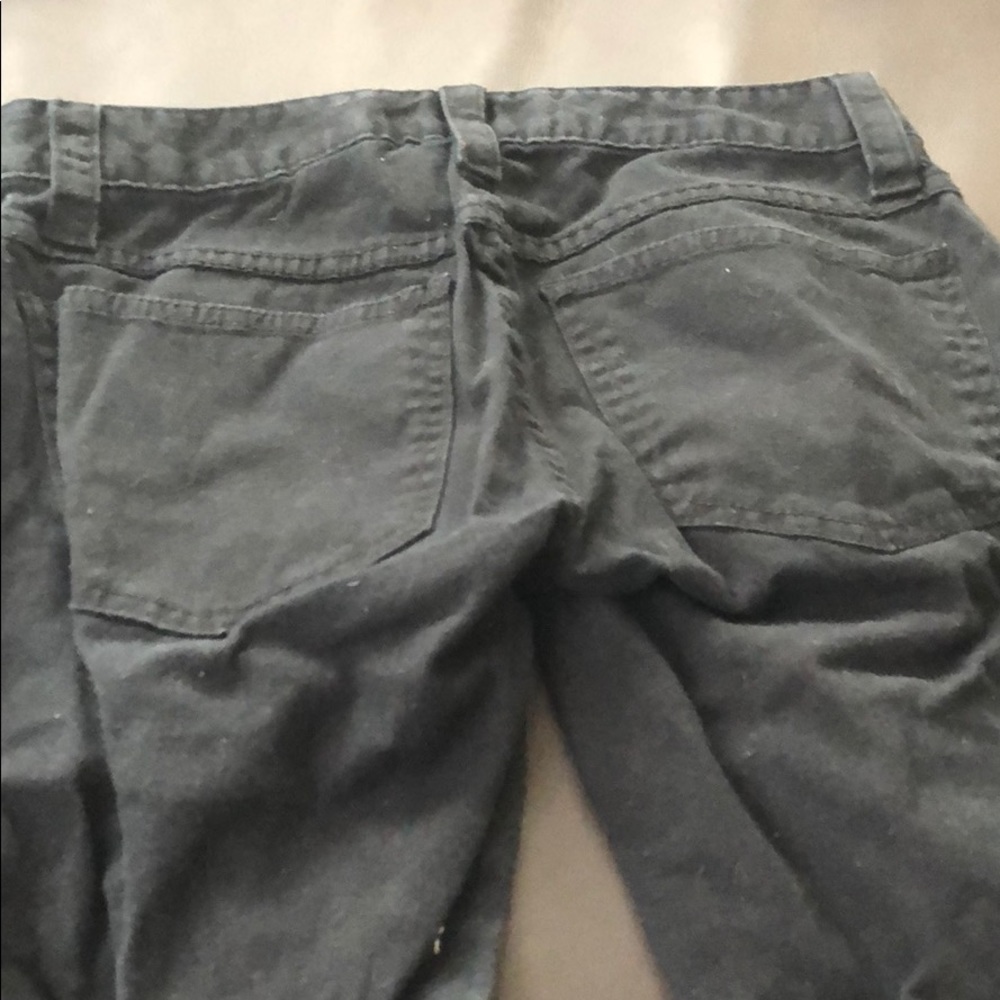 Capris - Picture 3 of 3